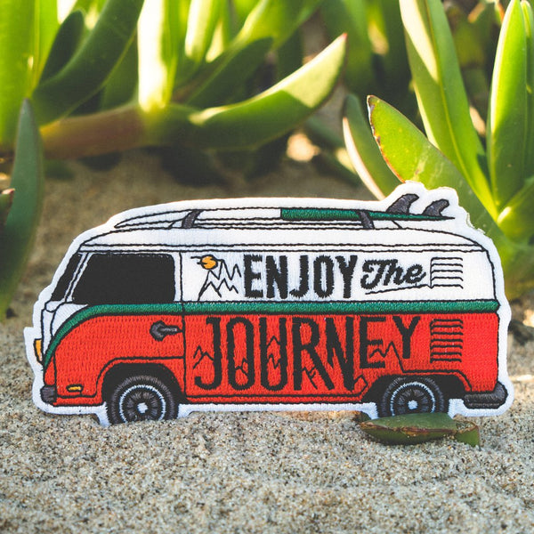 "Enjoy The Journey" Compass Embroidered Iron-On Patch - Nature & Adventure Souvenir