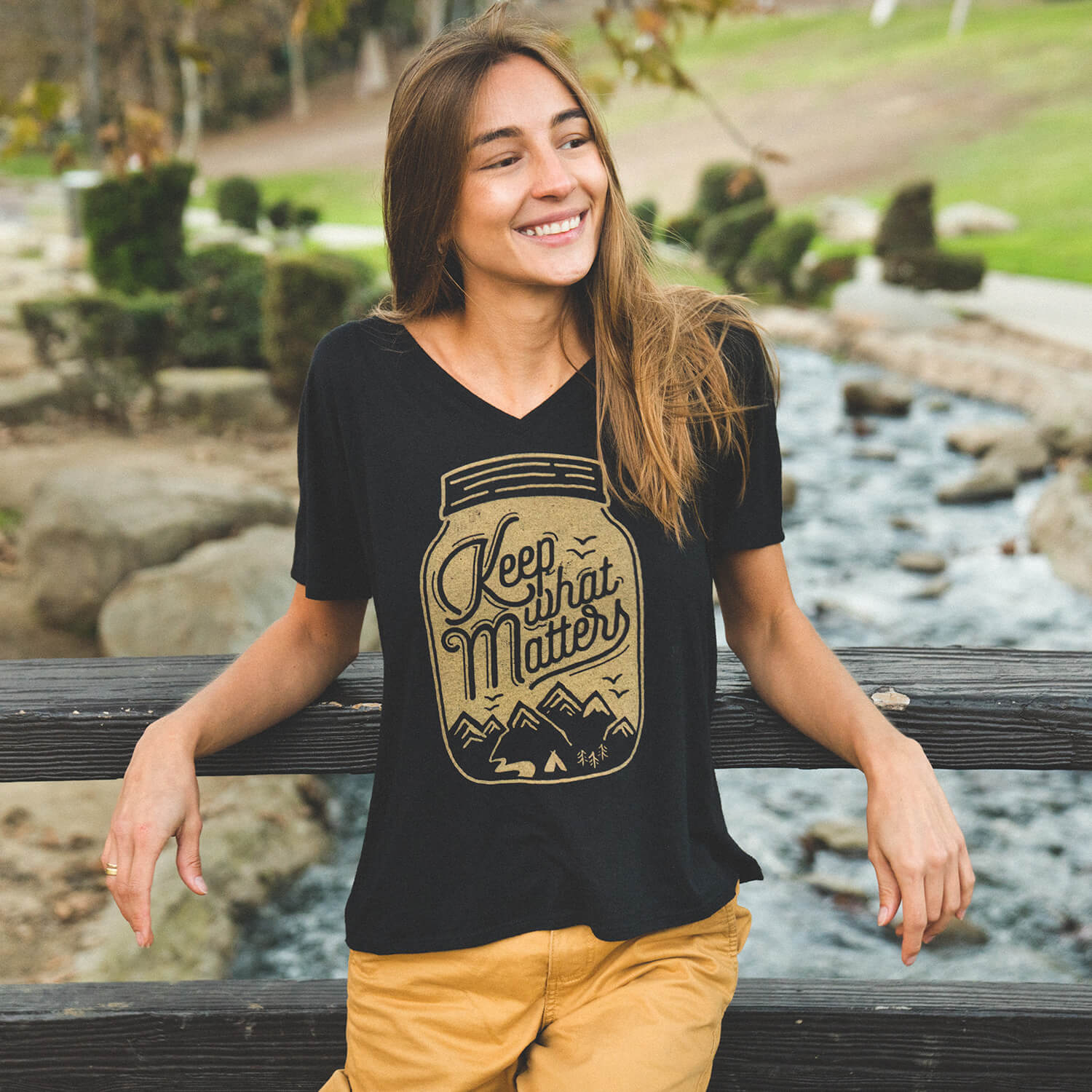 Women's Keep What Matters T-Shirt