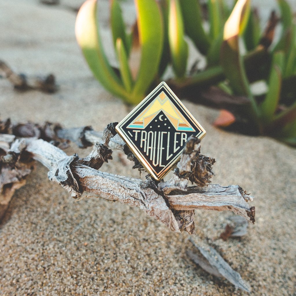 Traveler Pin
