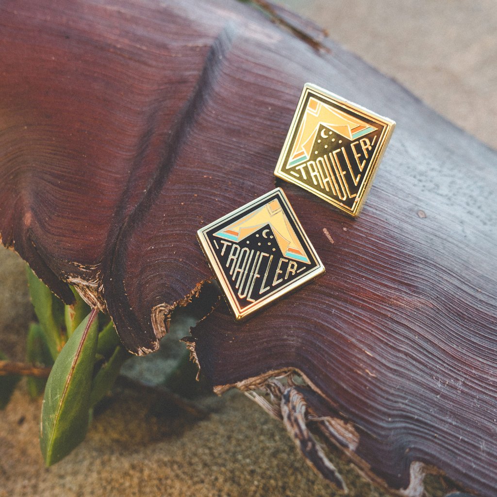 Traveler Pin